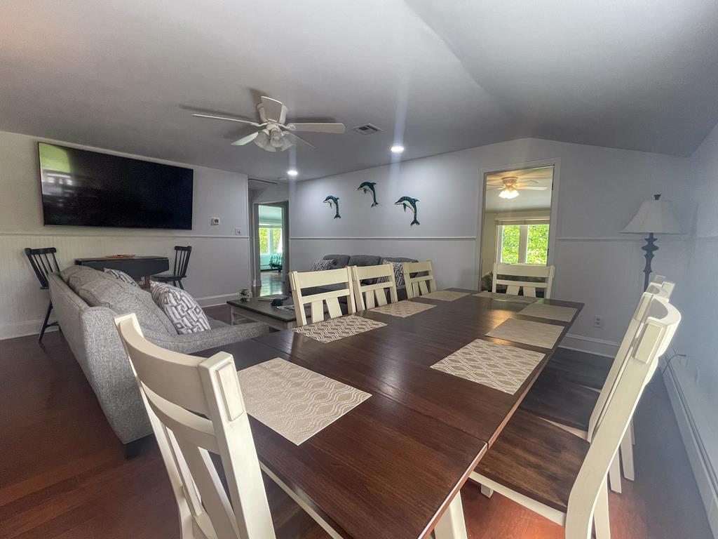 8 Bedrooms with a Pool - 404 Fourth Avenue | Photo 23