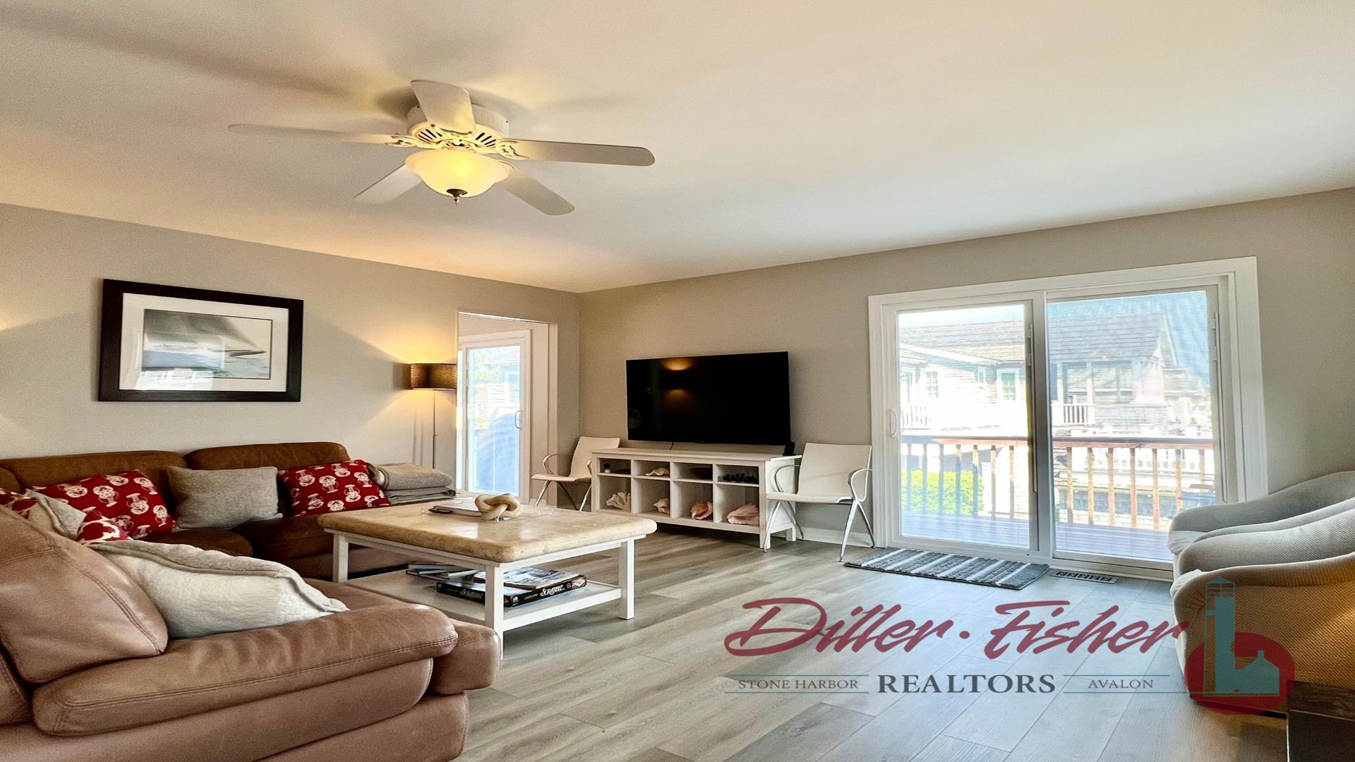 10704 Second Avenue, Stone Harbor (2 Blocks to Beach) - Picture 4