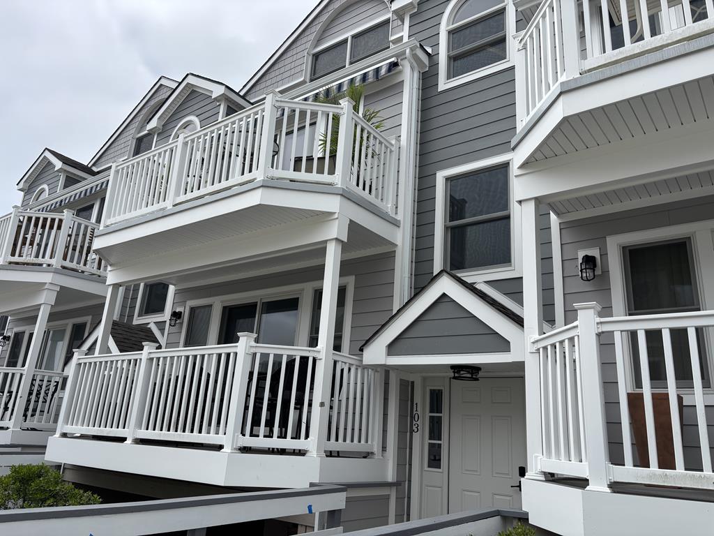 1520 Yacht Ave Unit 203 - Pool on the Habor! | Photo 3