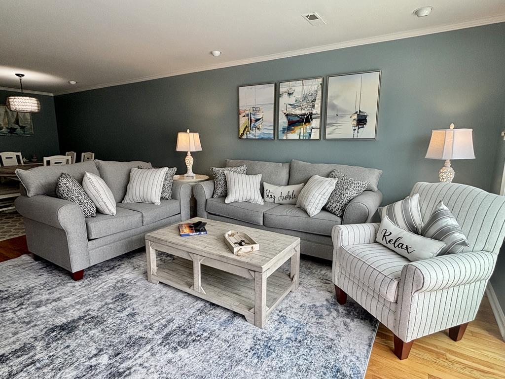 1520 Yacht Ave Unit 203 - Pool on the Habor! | Photo 4