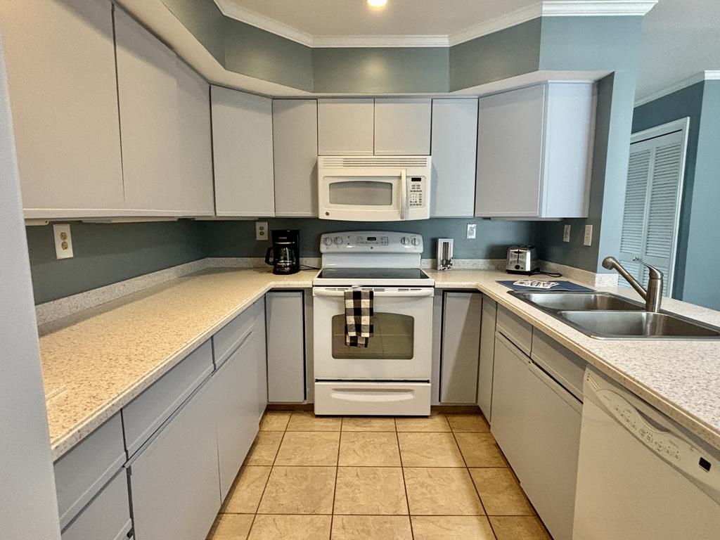 1520 Yacht Ave Unit 203 - Pool on the Habor! | Photo 9