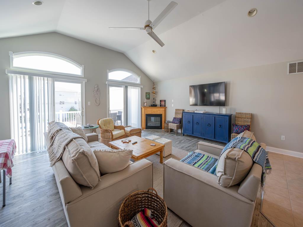 120 40th Street | Photo 4