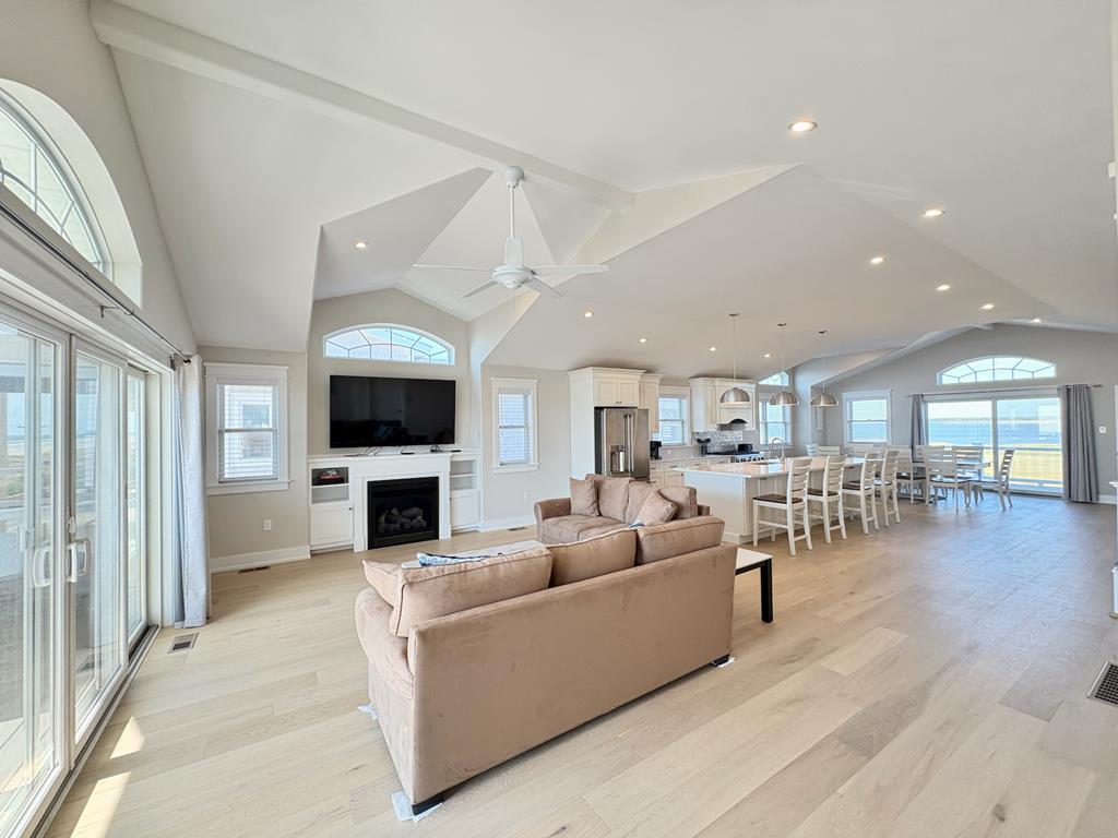 908 Landis Avenue - South, Sea Isle City (Beach Front)