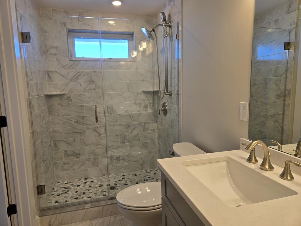 908 Landis Avenue. - Picture 