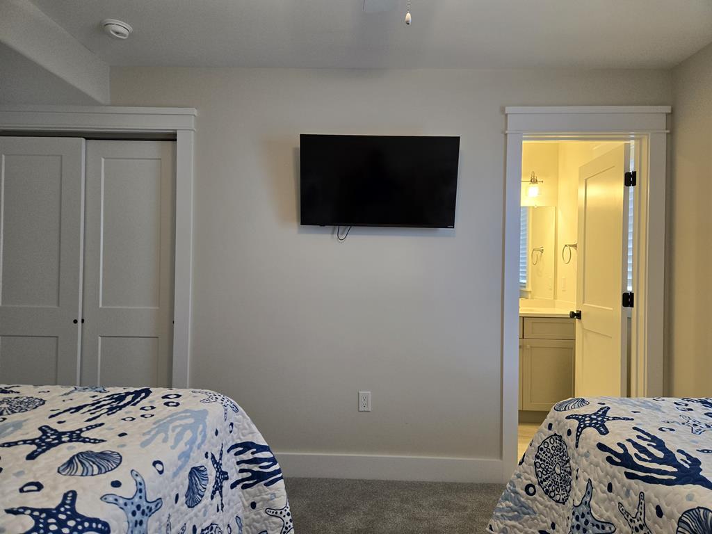 908 Landis Avenue. - Picture 