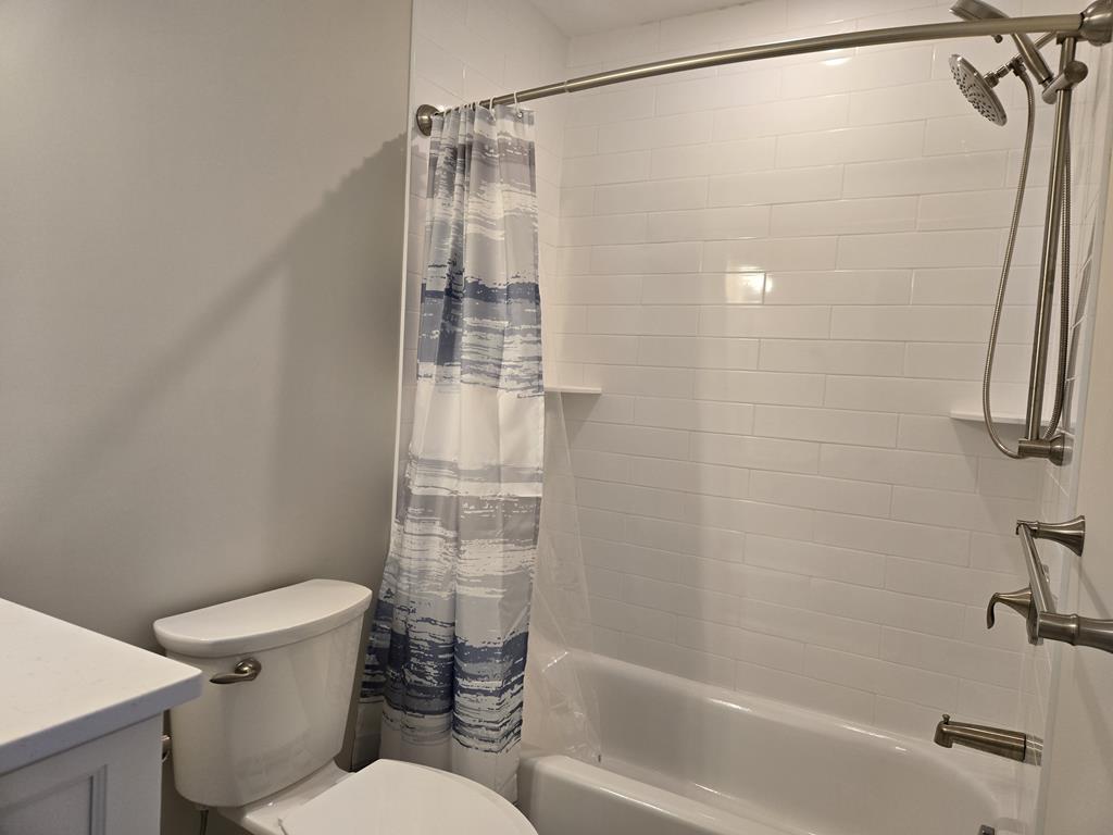 908 Landis Avenue. - Picture 