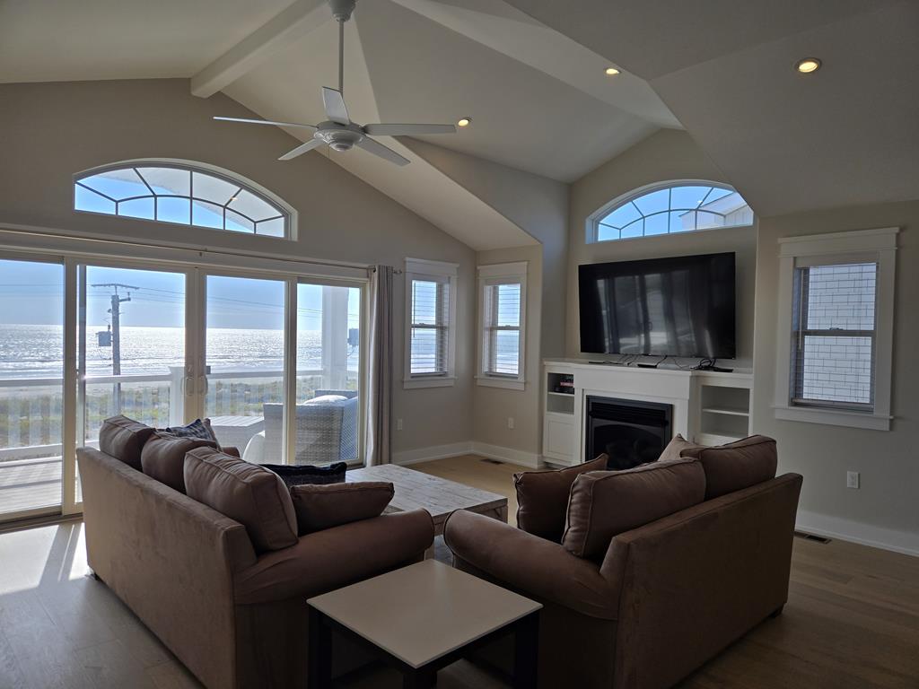 908 Landis Avenue. - Picture 