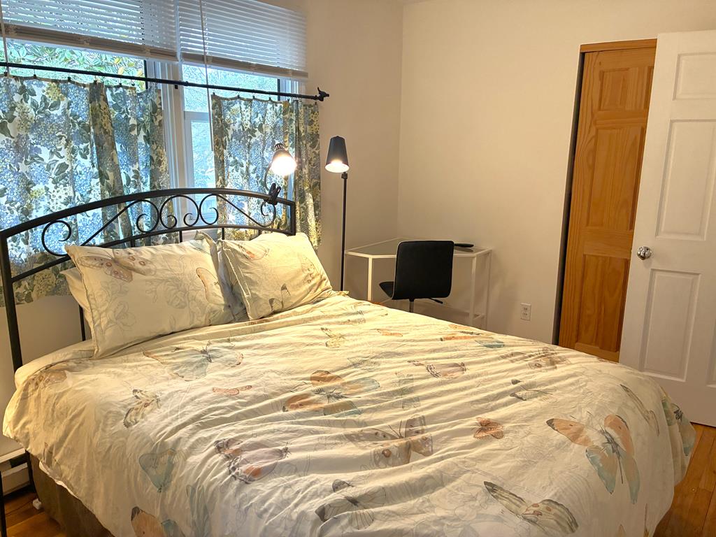 Pias Point - 802 Cape Avenue | Photo 12