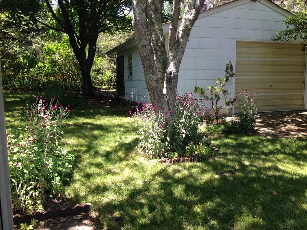 Pias Point - 802 Cape Avenue | Photo 20