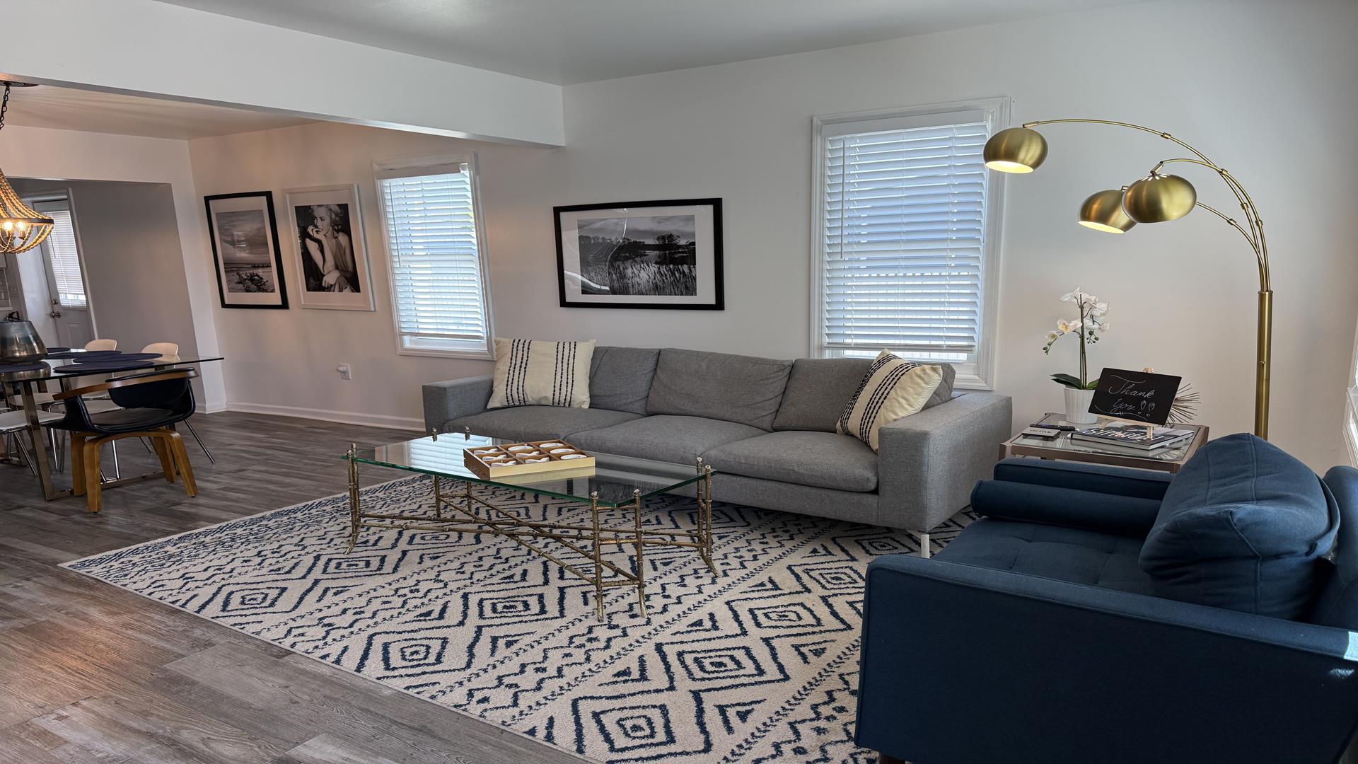 5 W Florida Avenue, Villas