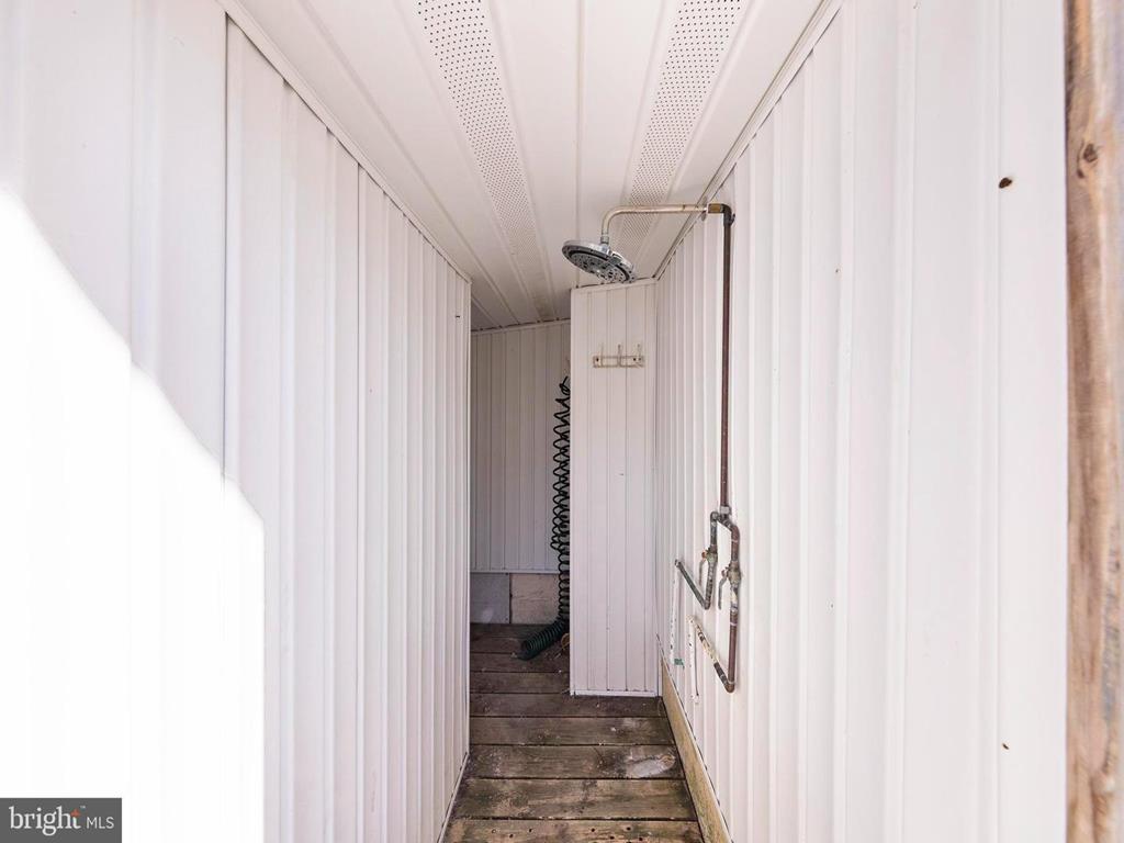 222 4th Street, Beach Haven (Ocean Side)