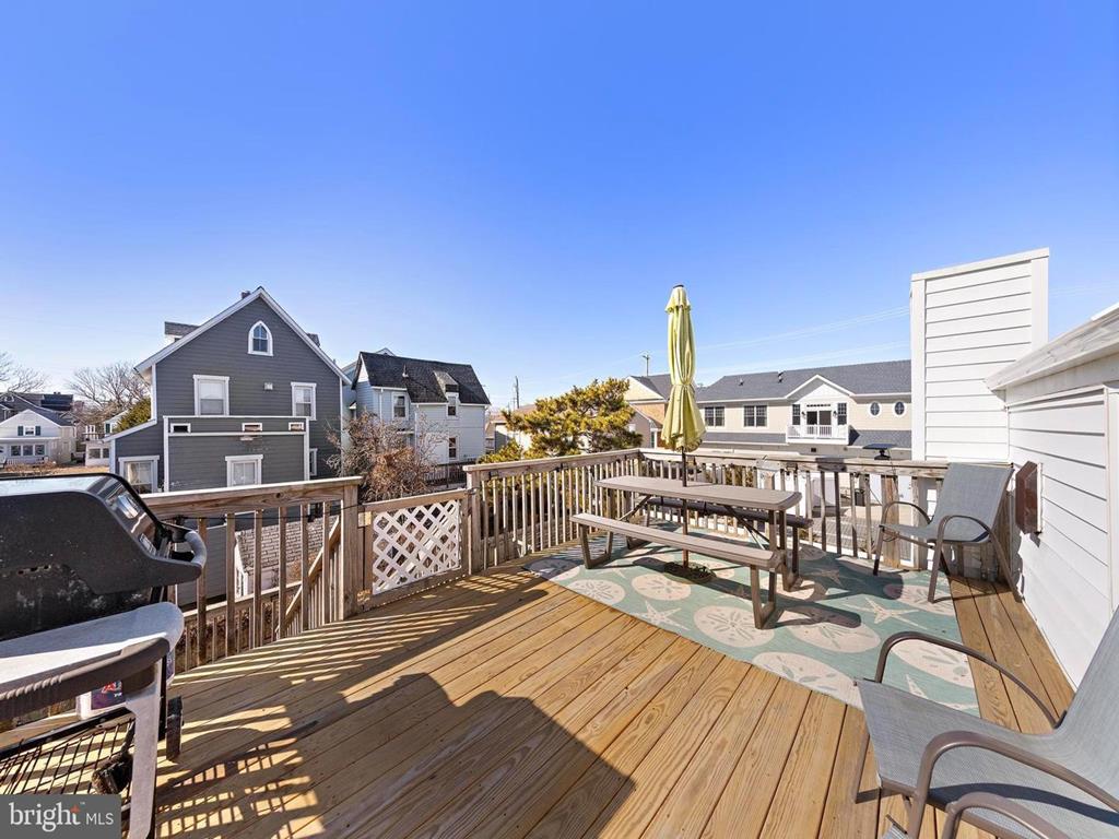 222 4th Street, Beach Haven (Ocean Side)