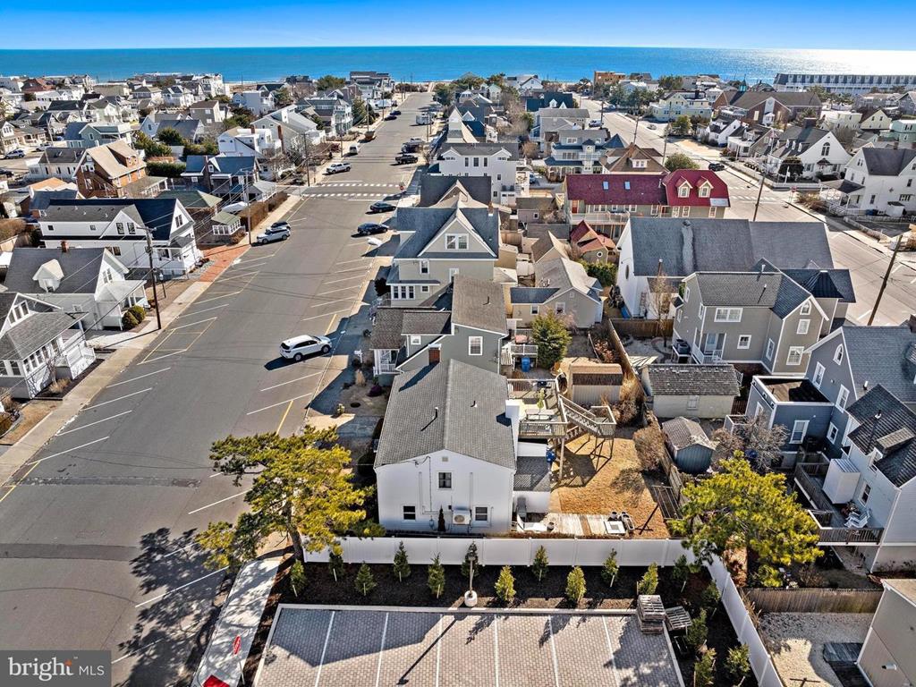 222 4th Street, Beach Haven (Ocean Side)