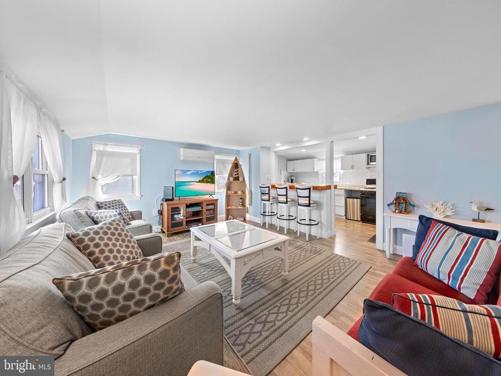 222 4th Street, Beach Haven (Ocean Side)