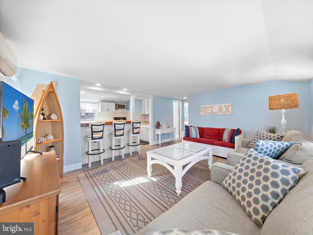 222 4th Street, Beach Haven (Ocean Side)