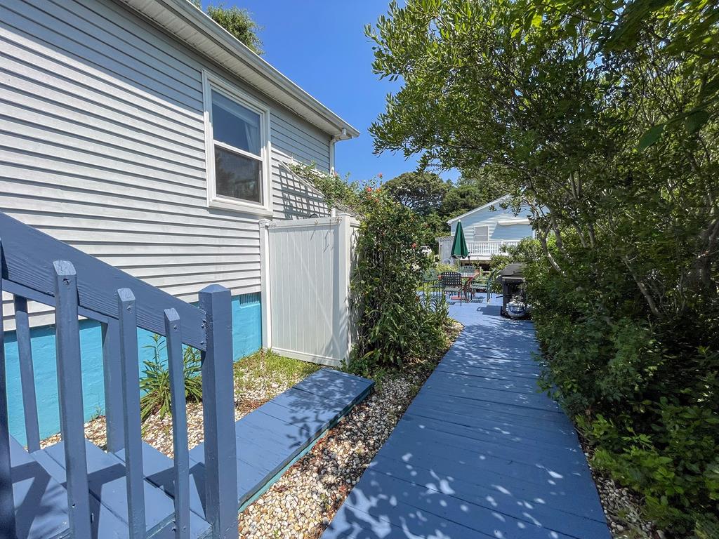 503 Mallow Road | Photo 9