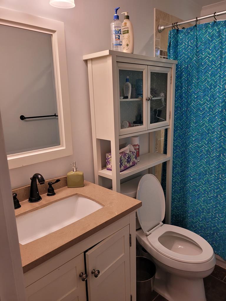 1005 Clubhouse Drive | Photo 12