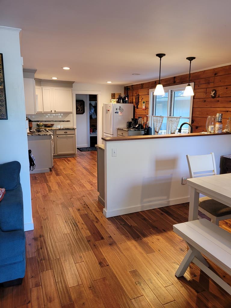 1005 Clubhouse Drive | Photo 8