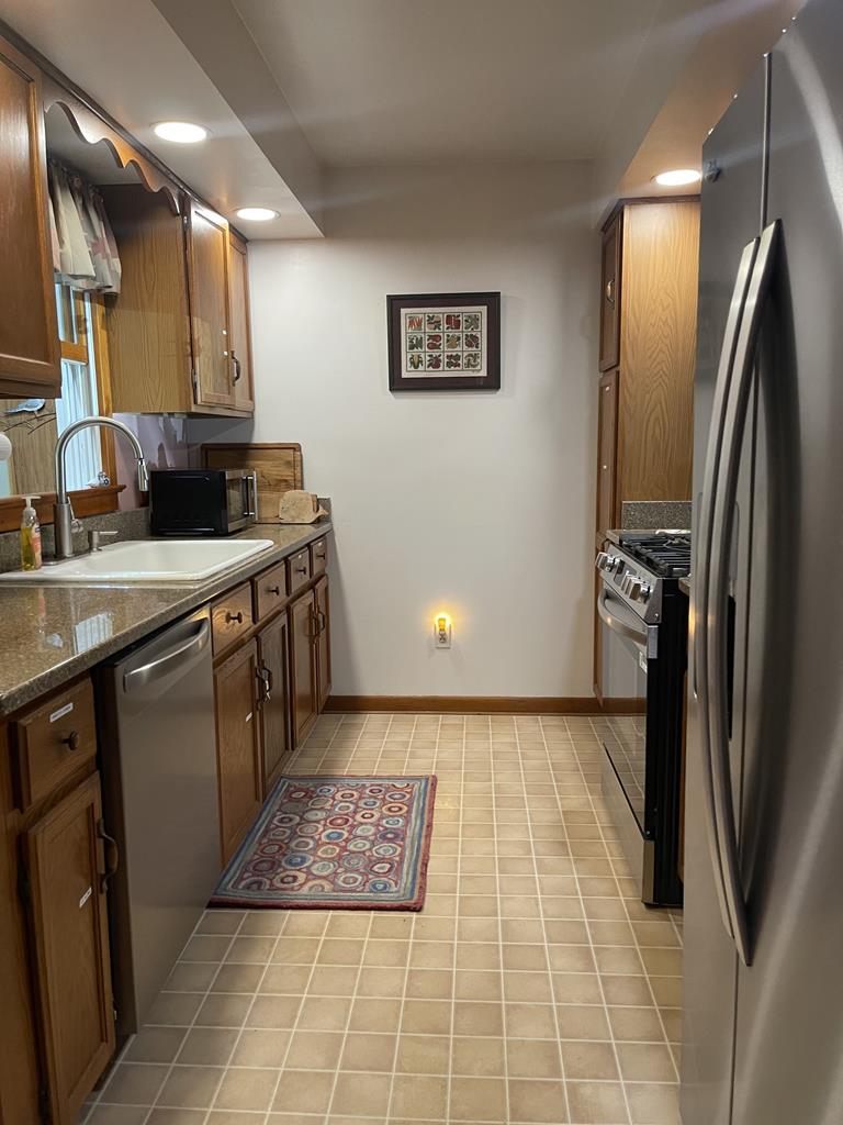 302 Knox Avenue | Photo 11