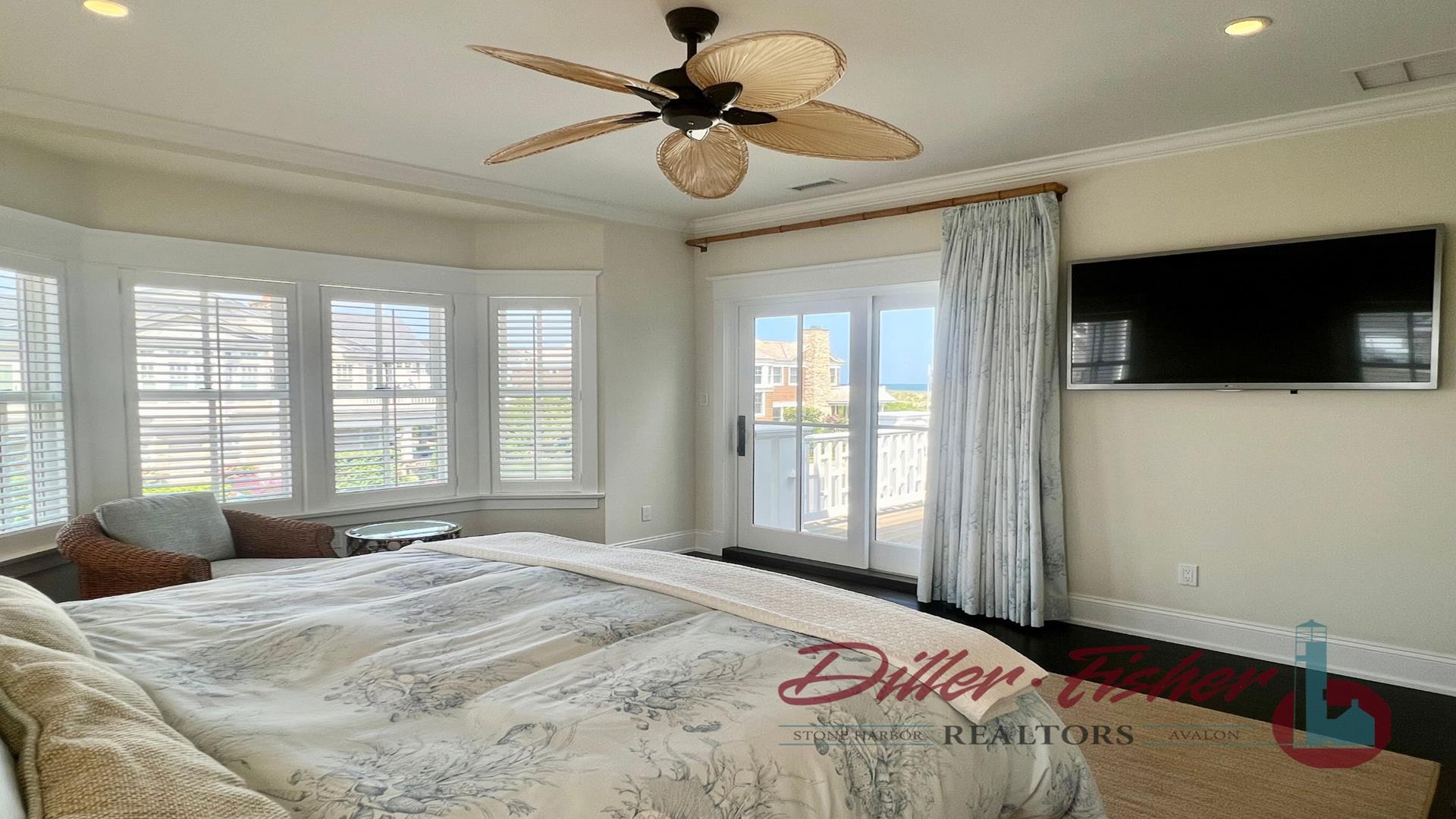 8700 First Avenue, Stone Harbor (Beach Block)