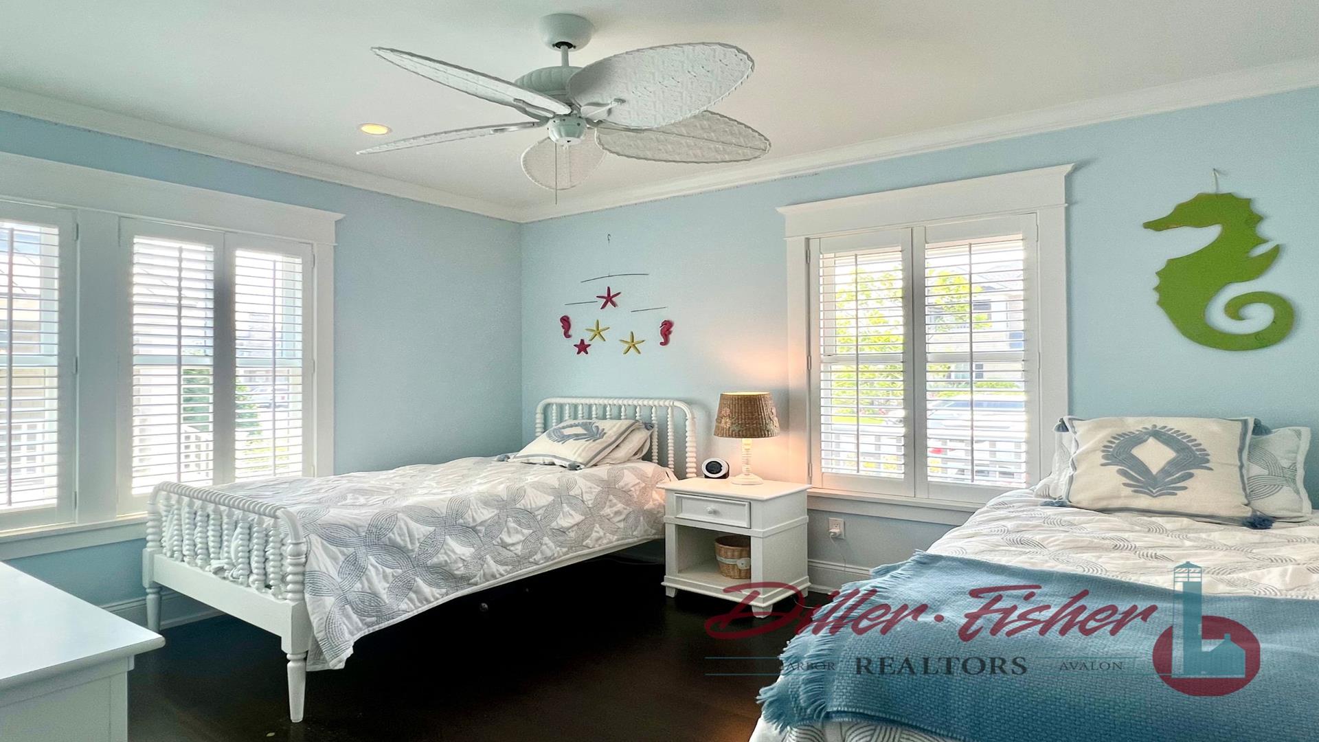 8700 First Avenue, Stone Harbor (Beach Block)