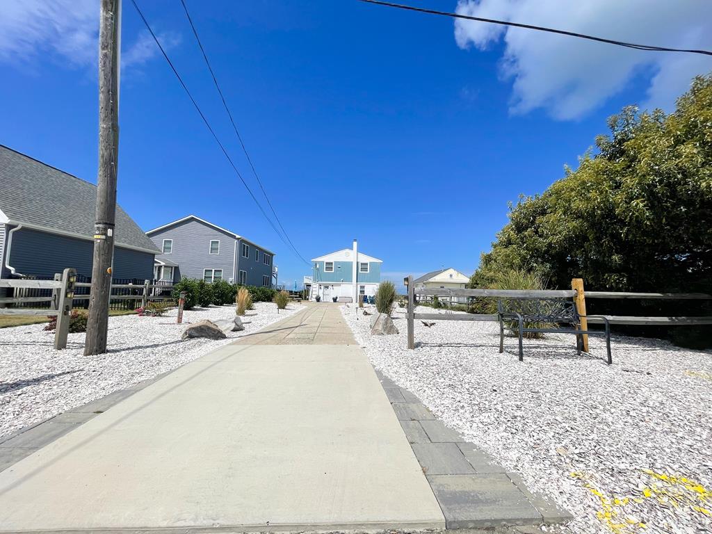 505 Beach Avenue- SECOND FLOOR | Photo 25