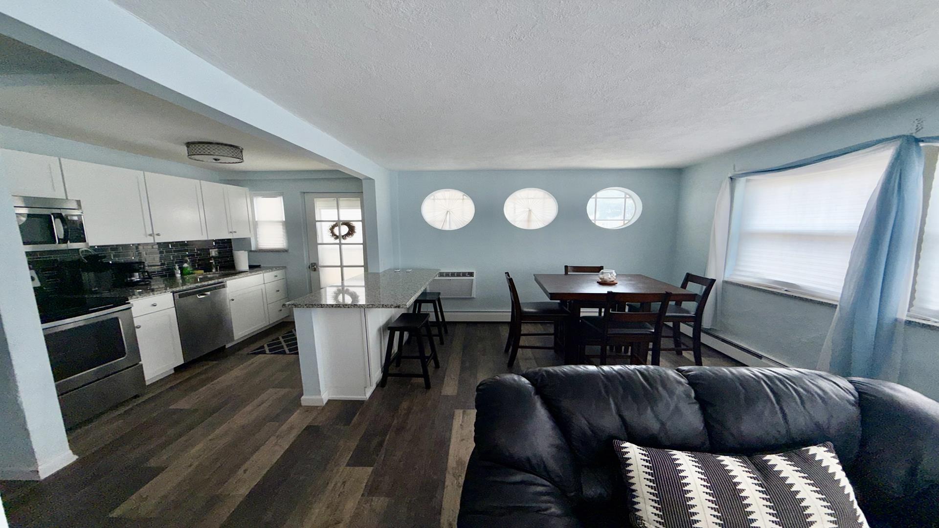 312 East Cresse, Wildwood Crest (Wildwood Crest Beach Side)