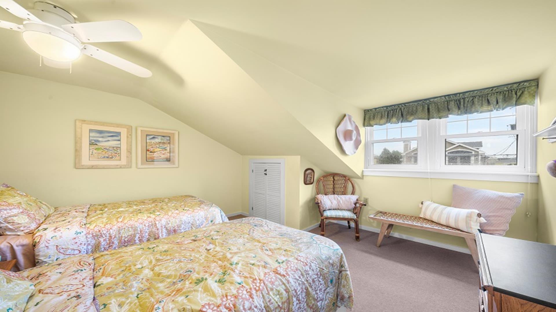 269 90th Street, Stone Harbor (2 Blocks to Beach)