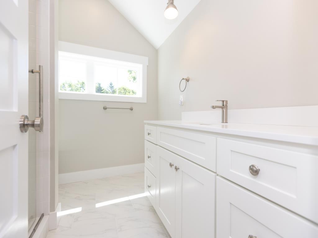 306 Sixth Ave | Photo 24