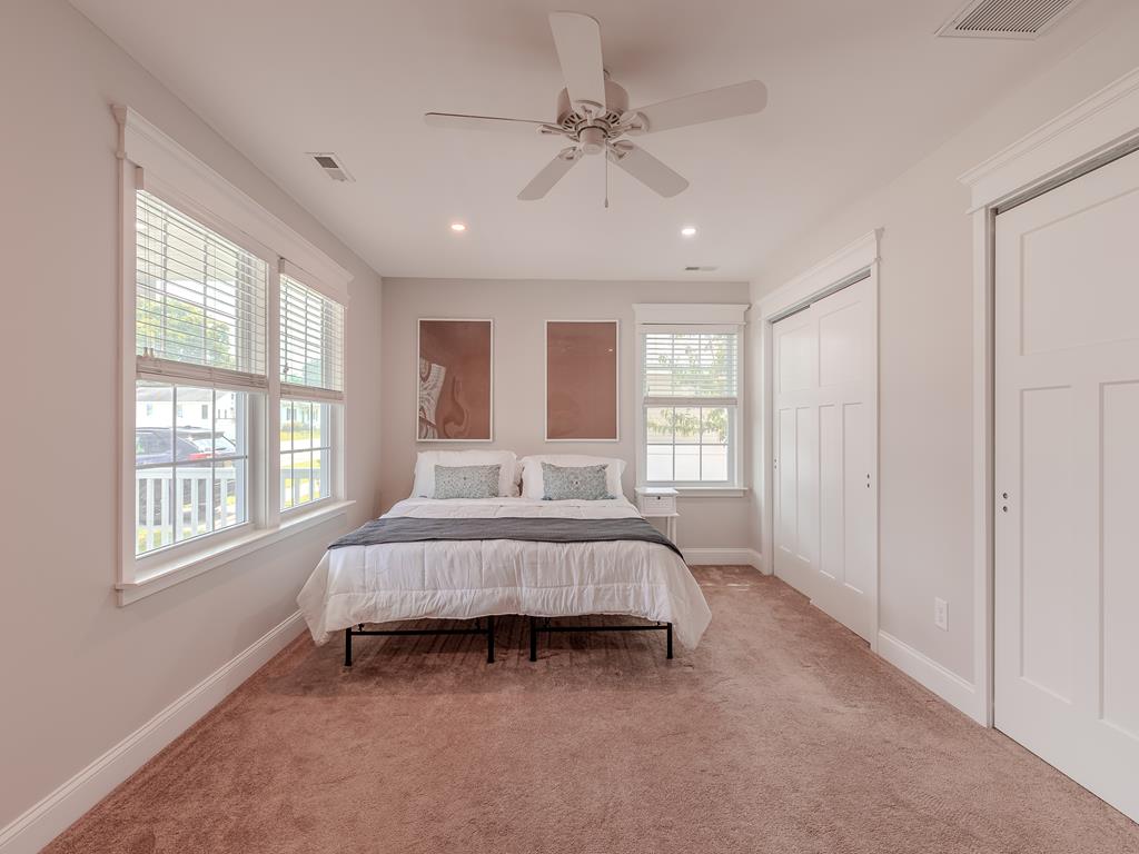 Sunset Sands - 92 Pinetree Drive | Photo 16