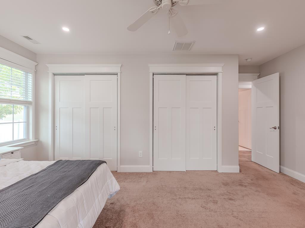 Sunset Sands - 92 Pinetree Drive | Photo 18