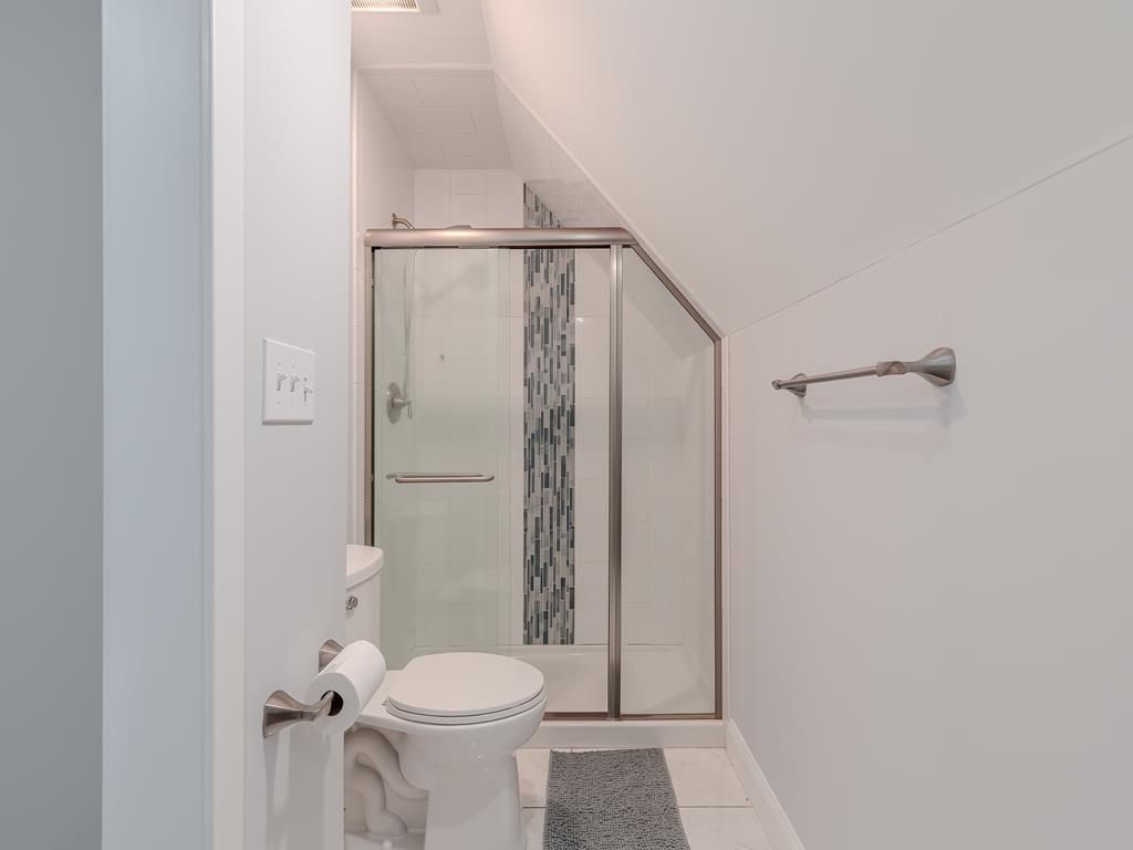 Sunset Sands - 92 Pinetree Drive | Photo 23