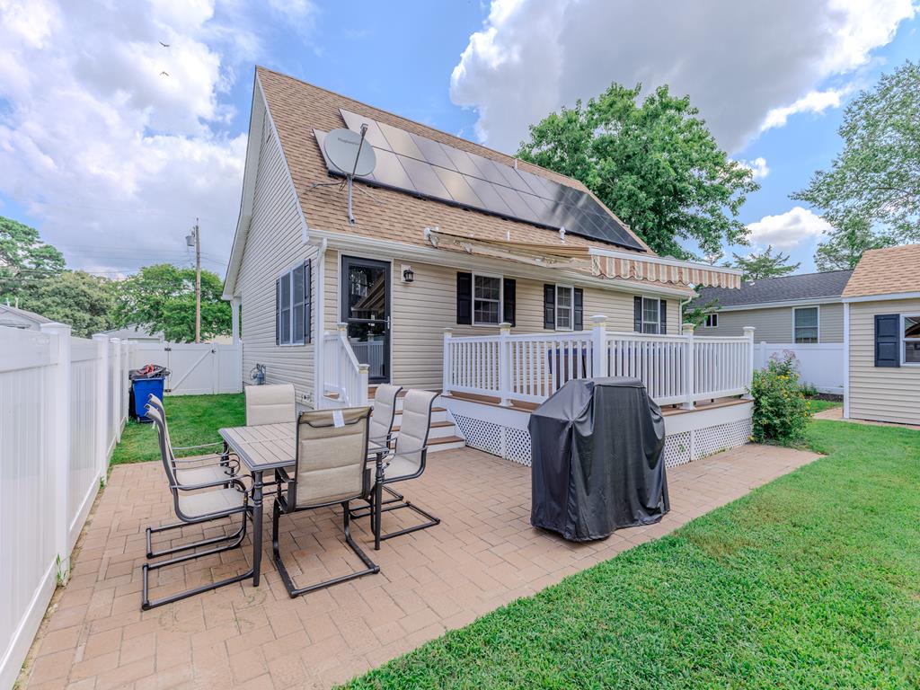 Sunset Sands - 92 Pinetree Drive | Photo 35