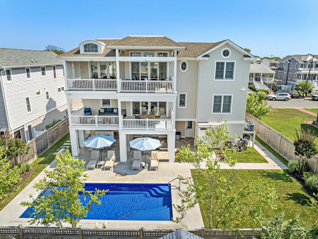 320 Essex Avenue, Beach Haven (Bay Side)