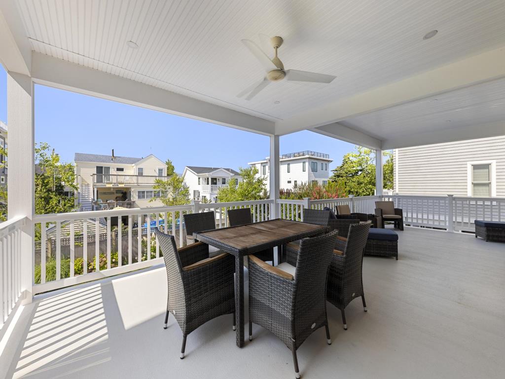 320 Essex Avenue, Beach Haven (Bay Side)