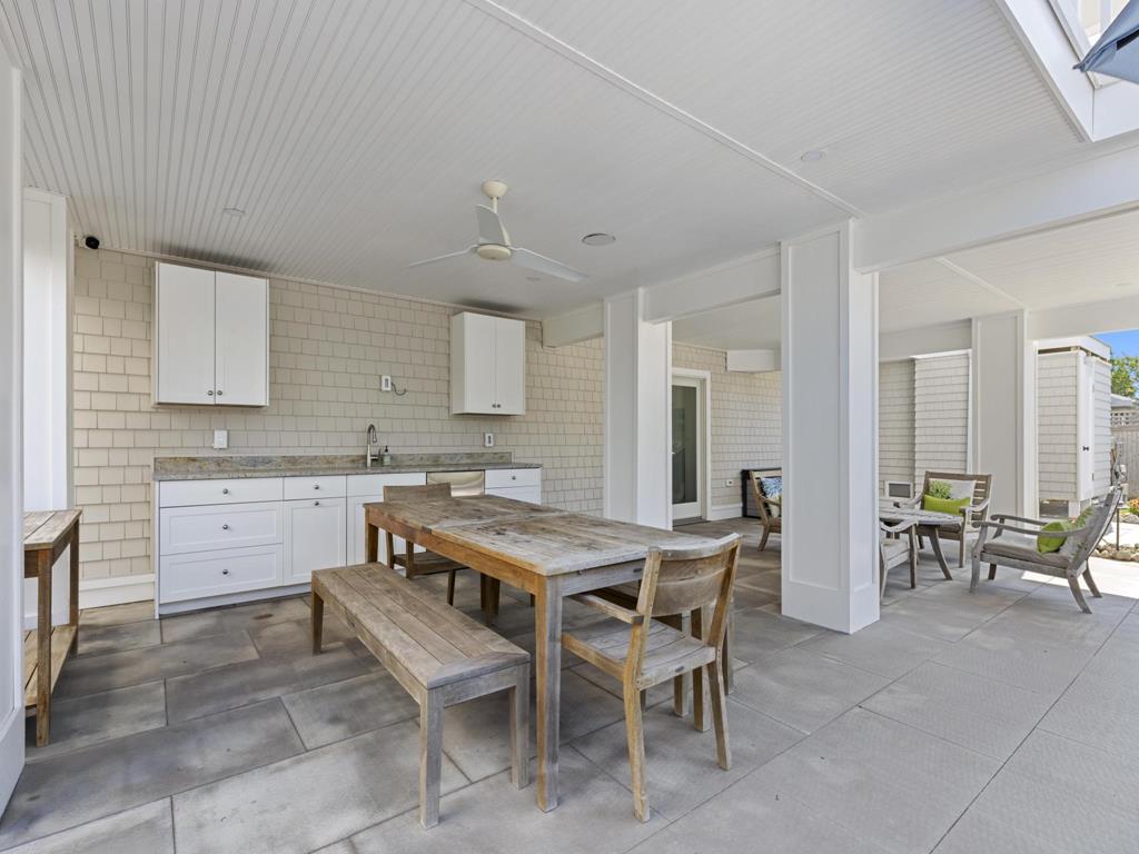 320 Essex Avenue, Beach Haven (Bay Side)