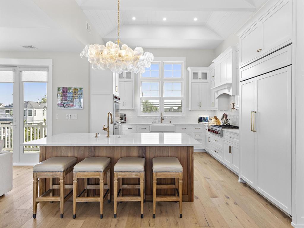 320 Essex Avenue, Beach Haven (Bay Side)