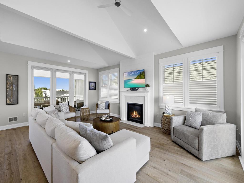 320 Essex Avenue, Beach Haven (Bay Side)