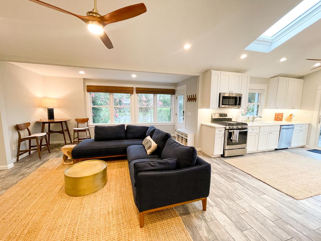 1360 A Illinois Avenue | Photo 3