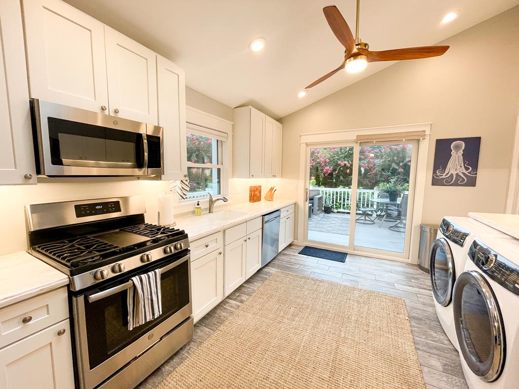 1360 A Illinois Avenue | Photo 13