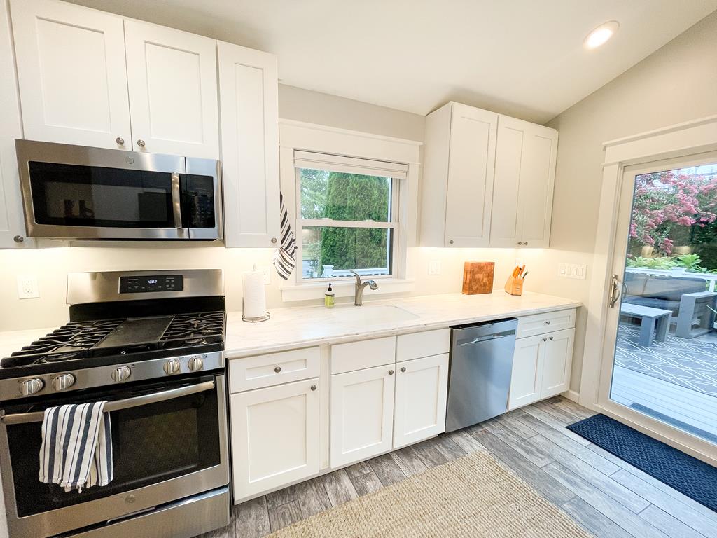 1360 A Illinois Avenue | Photo 9