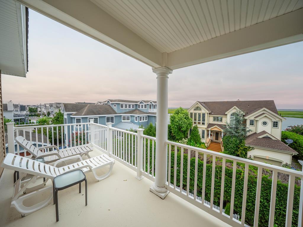 6892 Ocean Drive | Photo 3