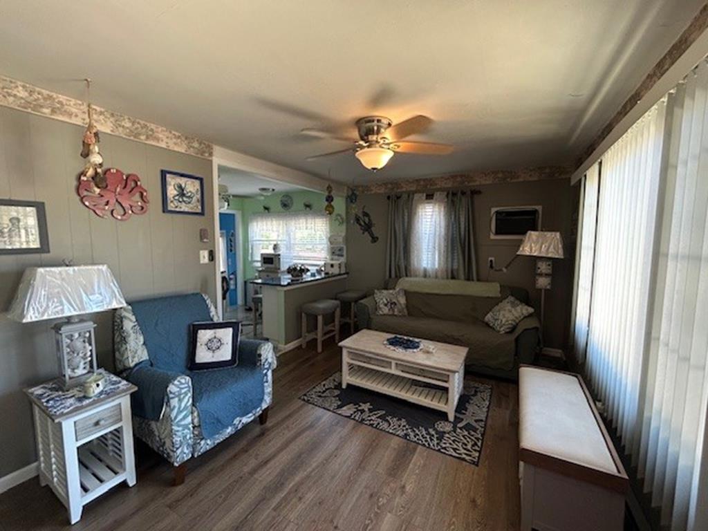 Bayside Mallard | Photo 26