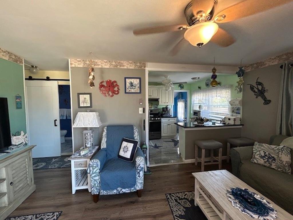 Bayside Mallard | Photo 27