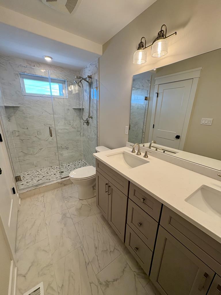 912 Landis Avenue, Sea Isle City (Across from Beach)