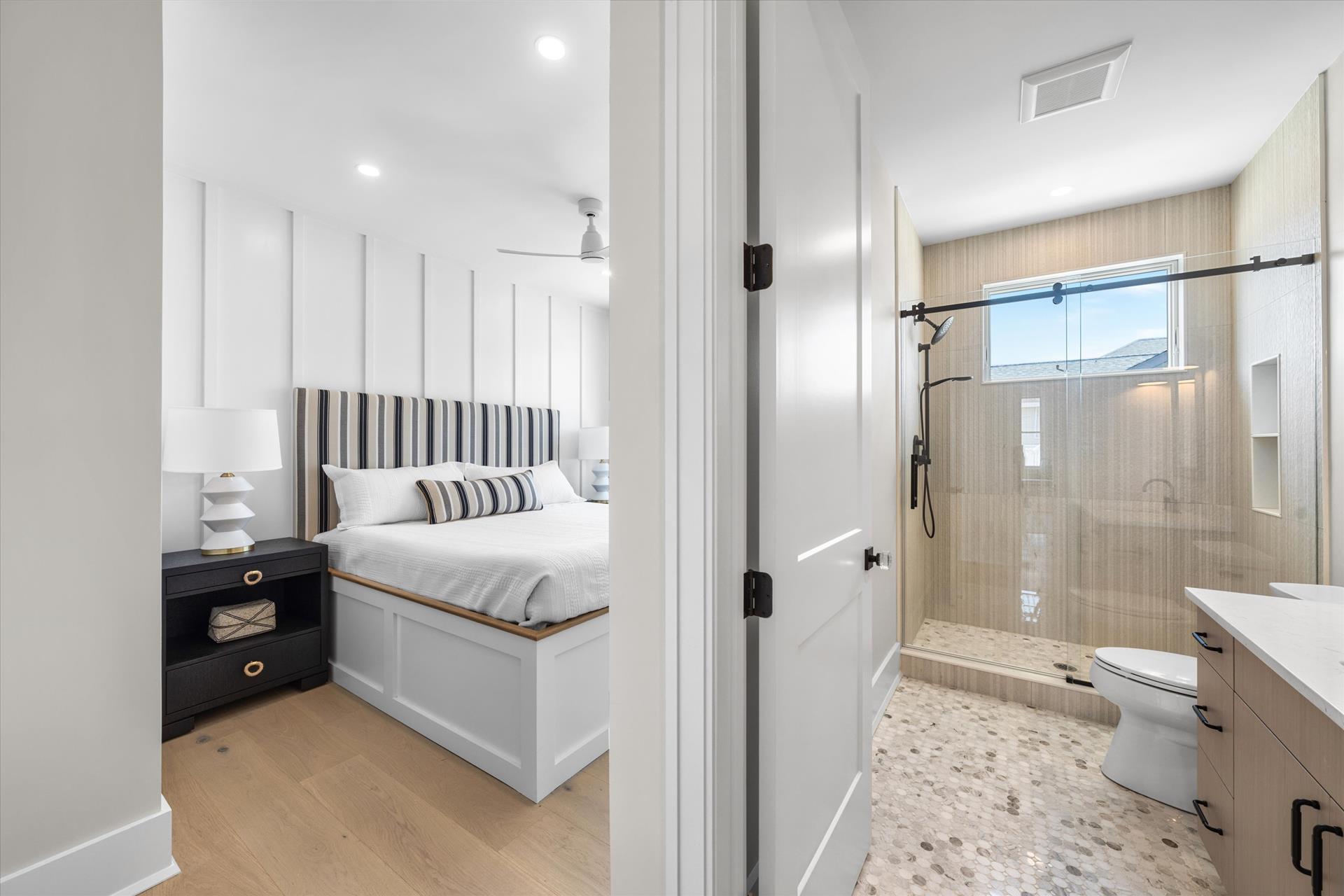 242 83rd Street, Stone Harbor (Center)