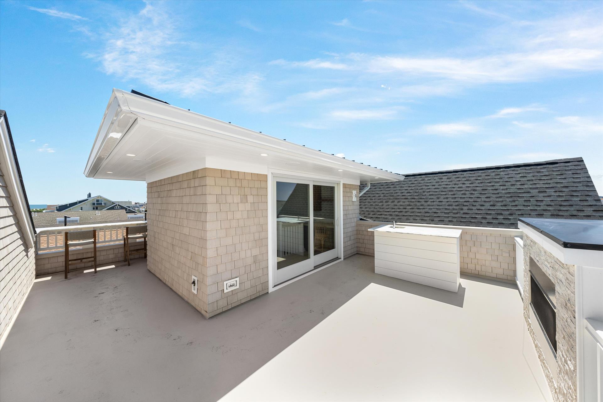 242 83rd Street, Stone Harbor (Center)