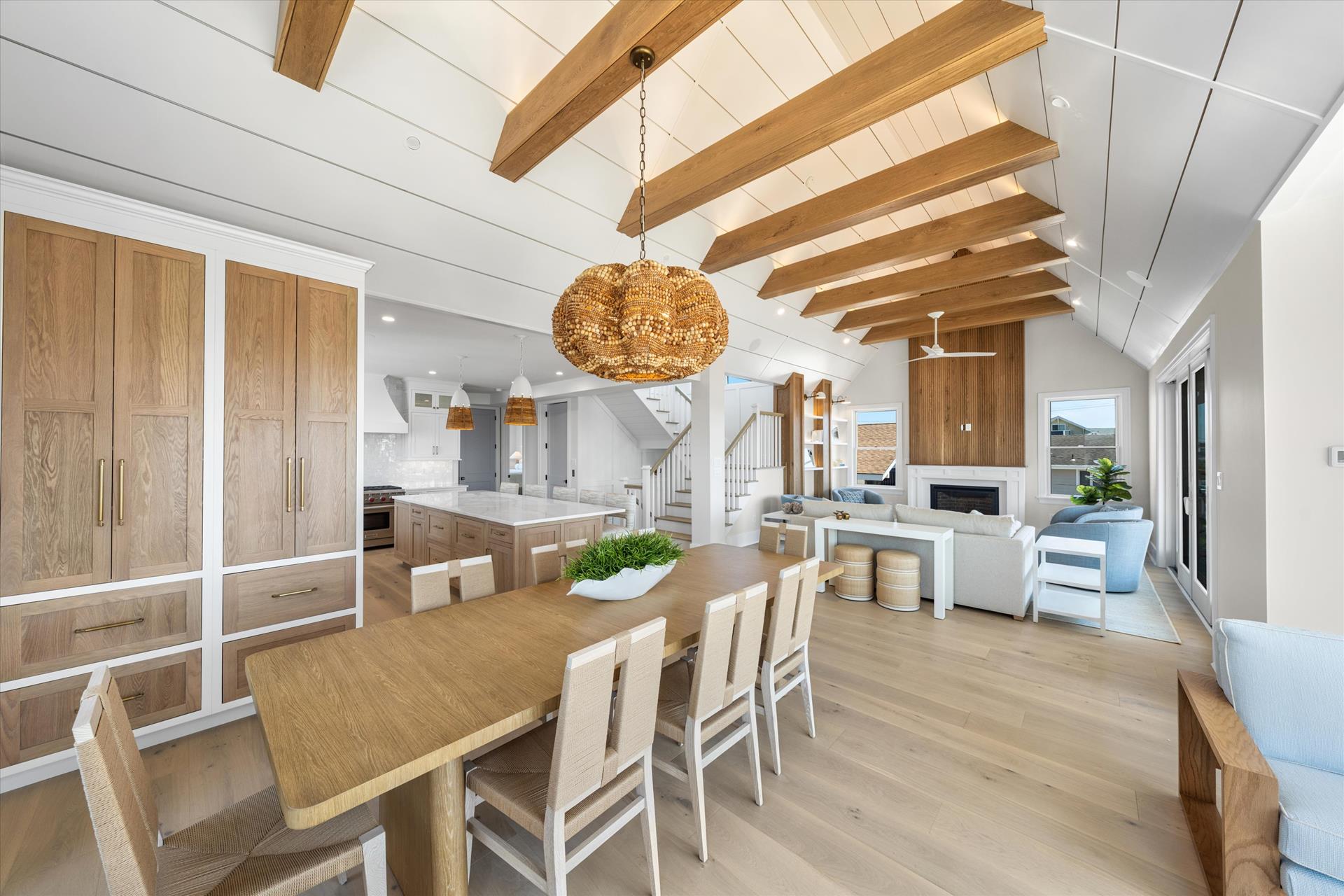 242 83rd Street, Stone Harbor (Center)