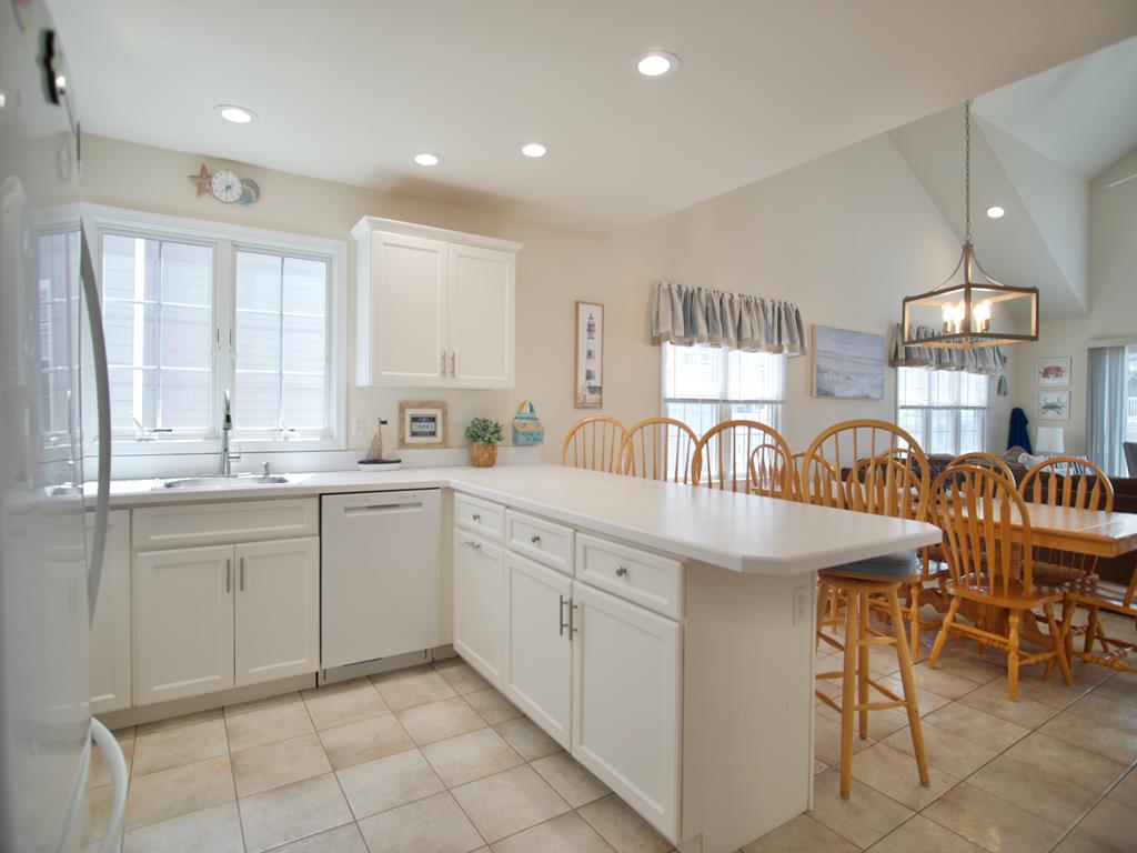 123 47th Street,, Sea Isle City (Center)