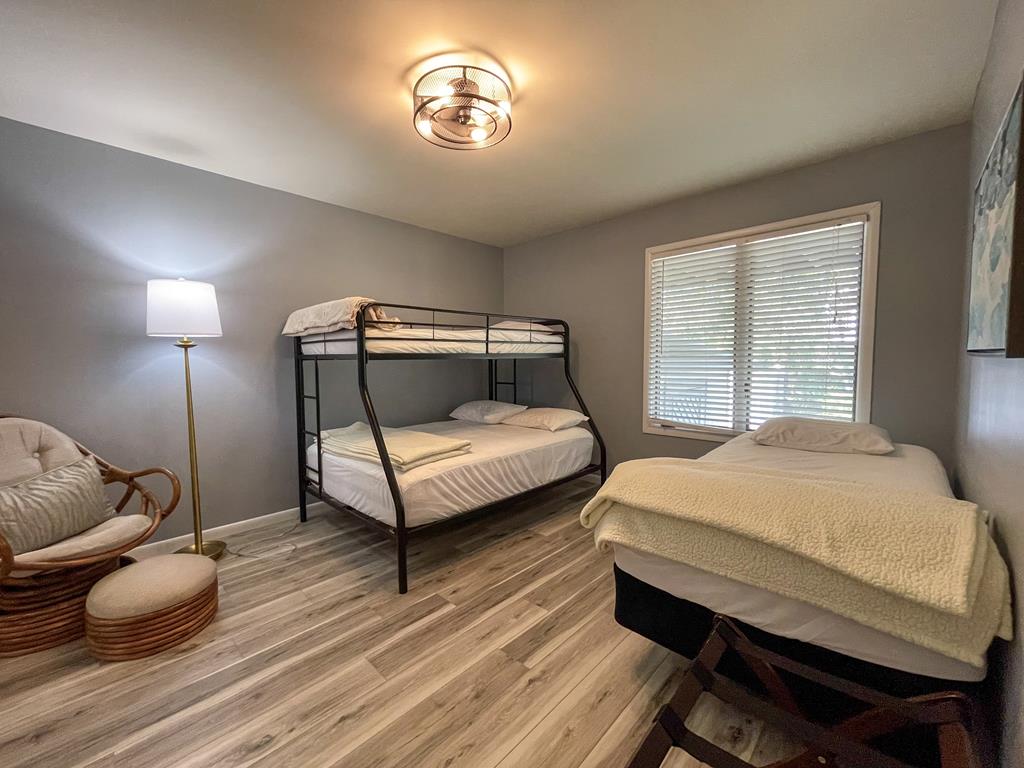 Water View, Lots of Space, 10 Blocks to CM Beach | Photo 12